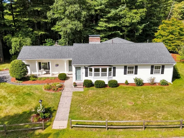 9 Hidden Way, Chelmsford, MA 01824