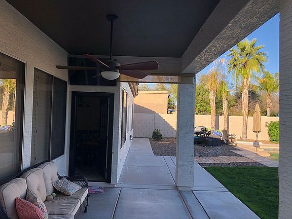 Patio w TV and o.s. Fan