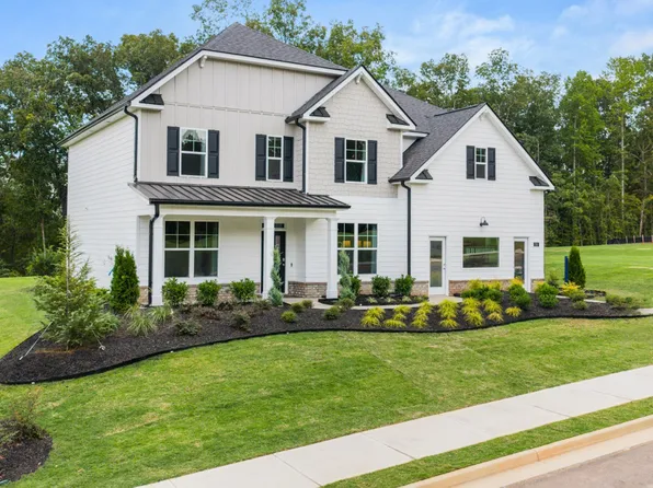 390 Staffin Dr, Senoia, GA 30276