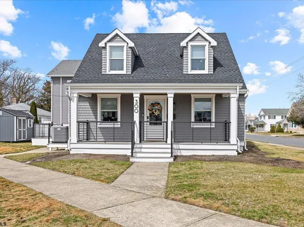 300 N Huntington Ave, Margate, NJ 08402