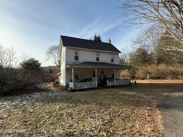 64 Riverside Dr, White Mills, PA 18473
