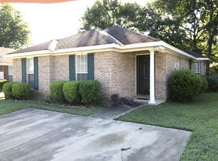 2742 Garden Brook Ct, Montgomery, AL 36116