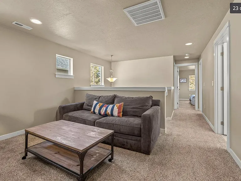 20240 Brumby Ln — Photo 13