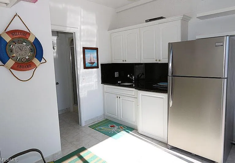4041 Gulf Shore Blvd N #301 — Photo 24