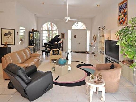2nd image of 1338 Ginger Cir