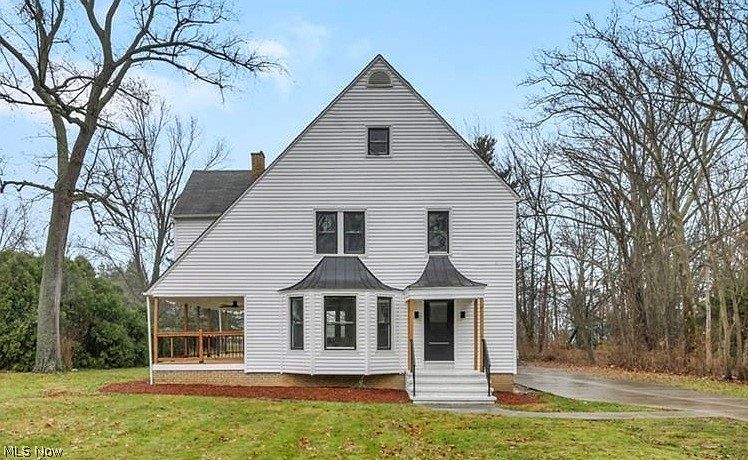 1st image of 29396 Detroit Rd
