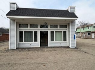 629 Cogswell Dr, Silver Lake, WI 53170