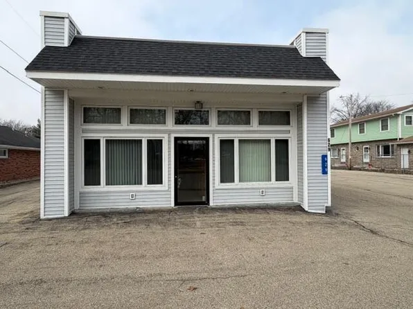 629 Cogswell DRIVE, Silver Lake, WI 53170