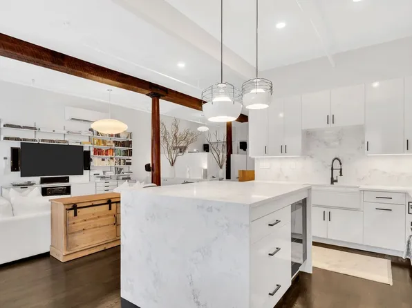 477 Broome Street image 5 of 9