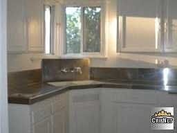 4th image of 8172 Wakefield Ave