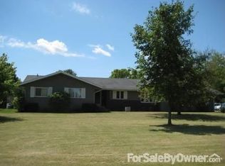 19833 93rd St, Bristol, WI 53104