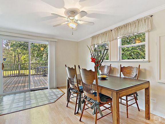 5th image of 25150 W Linden Ln