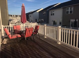 8869 Milton Mill Way, Manassas, VA 20112