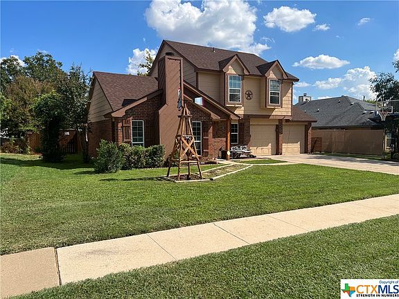 5th image of 1908 Meadowbrook Dr