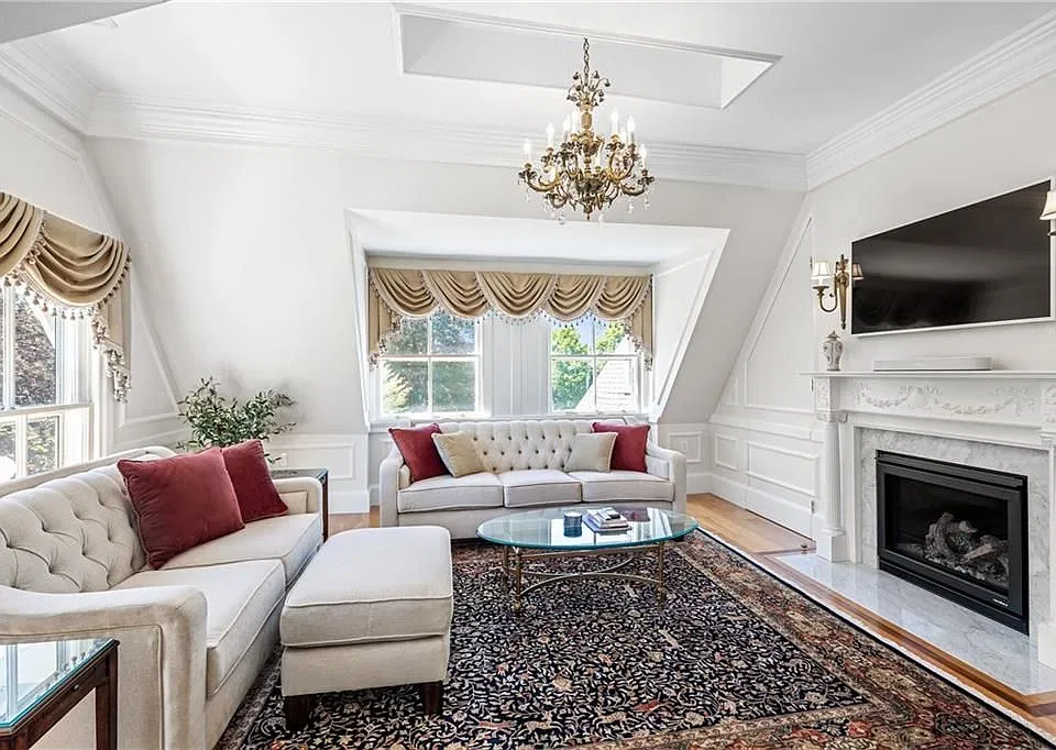 541 Bellevue Ave #5