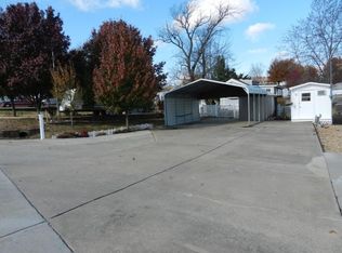 435 Monarch Dr, Branson, MO 65616