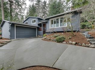 950 Greenwood Blvd SW, Issaquah, WA 98027