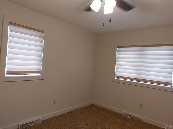 5th image of 3138 Mackinaw St