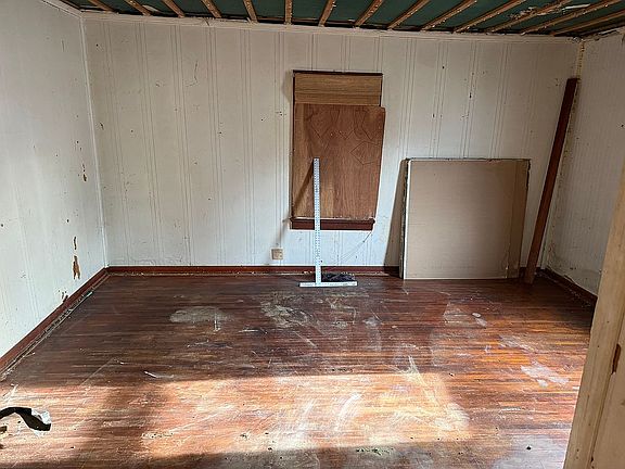 2nd image of 7215 Eleana Rd