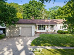 521 Leggat St, Grand Haven, MI 49417
