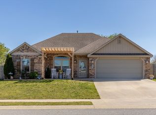 850 Choate Place Cir, Pea Ridge, AR 72751