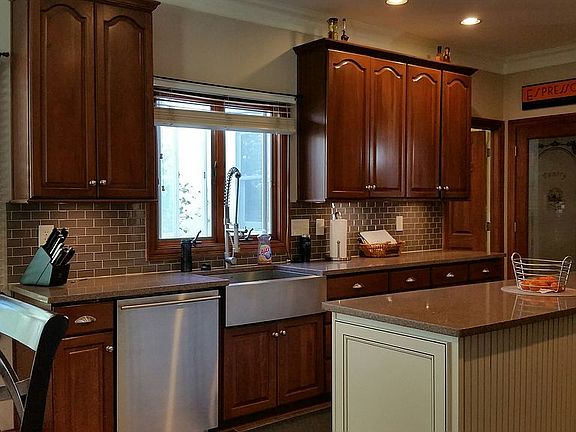 5th image of 7726 Glenwood Ave NW #72
