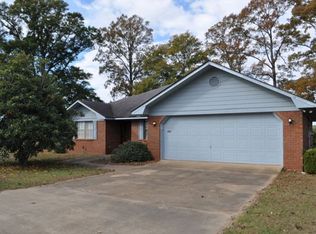 3493 E River Rd, Bainbridge, GA 39817