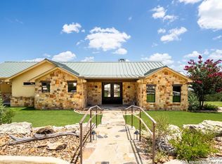112 Juniper Point, Ingram, TX 78025