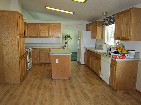 5th image of 336 Ironwood Dr