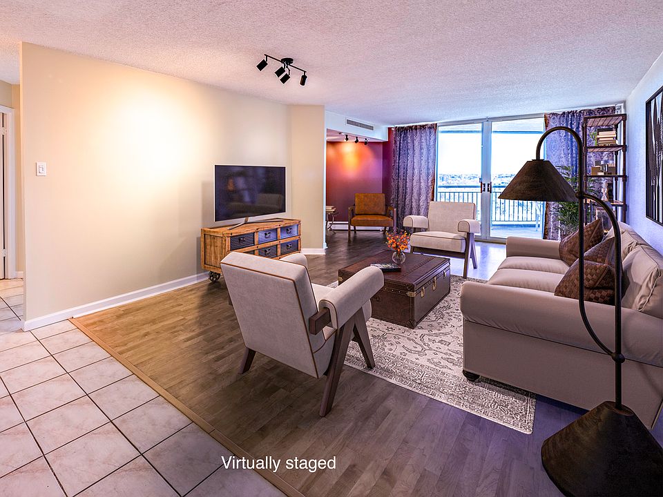 Living Room - virtually staged