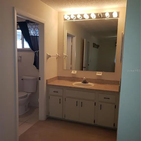 10911 SW 86th Ct — Photo 15