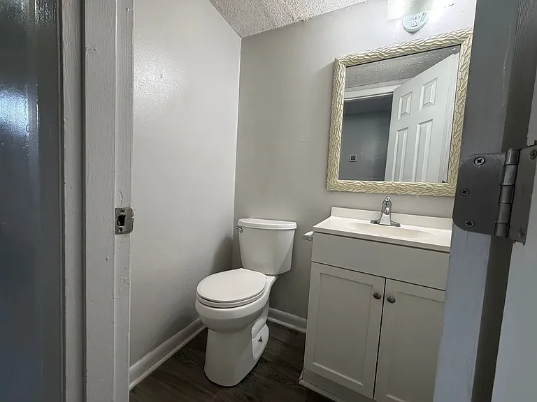 131 Wall St #115 — Photo 8
