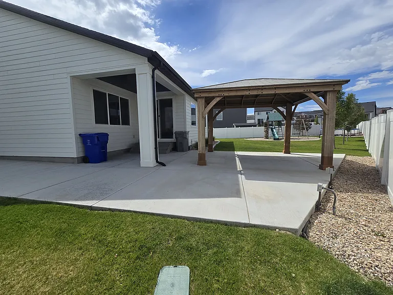 194 W Sugarbowl Cir — Photo 40