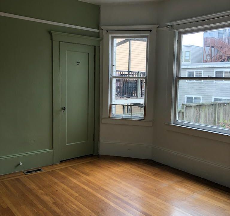 2nd image of 725 5th Ave