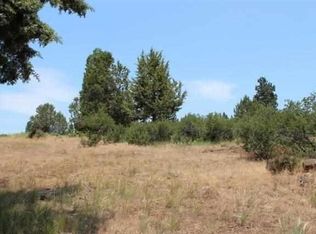1058 Crossbill Dr, Klamath Falls, OR