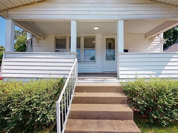 3rd image of 1701 Andrew St