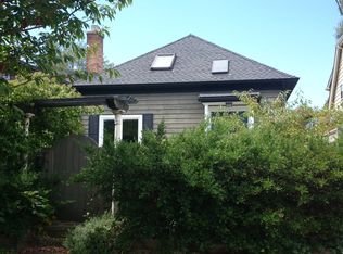 1911 11th Ave E, Seattle, WA 98102