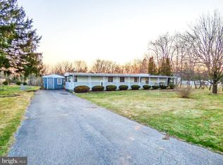 6630 Carlisle Rd, Dover, PA 17315