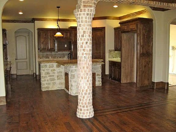 4th image of 1108 Tealwood Ct