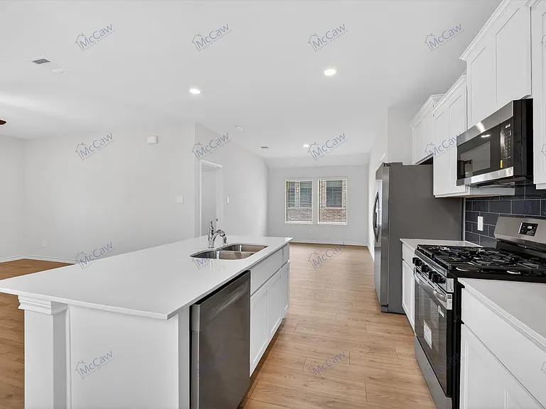 1209 Hopes Lake Dr — Photo 7