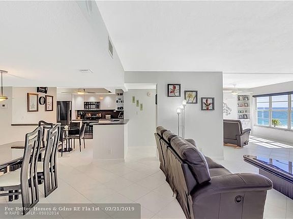 5th image of 3900 Galt Ocean Dr APT 302