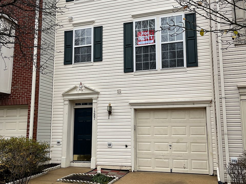 1st image of 1287 Corbett Pl