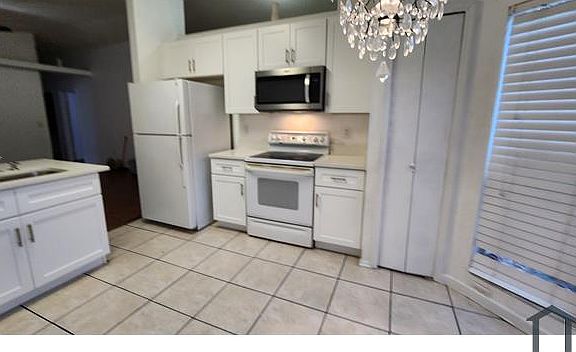 2nd image of 7214 Edgewater Shores Ct