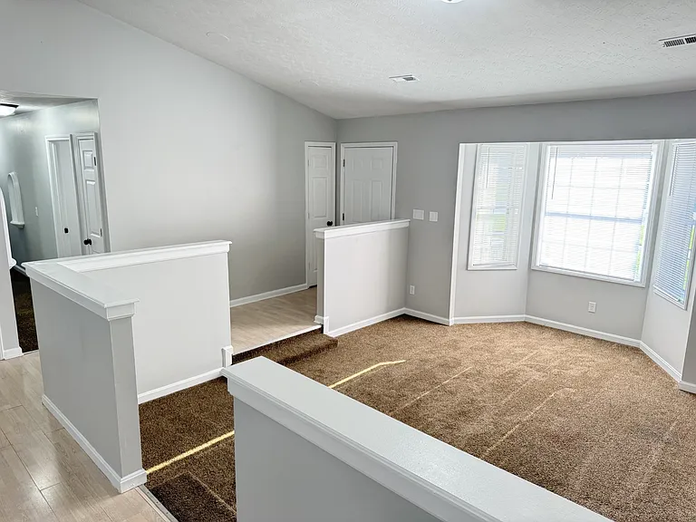 Tulip Ct — Photo 6