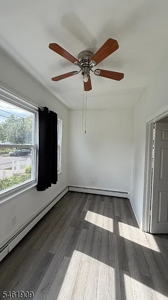 3 bed, 1.0 bath, $2,650 — Photo 2