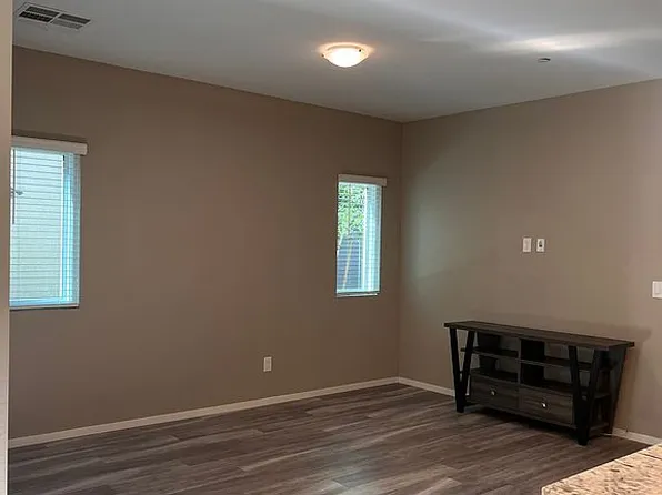 815 Estate Country Ave, North Las Vegas, NV 89086