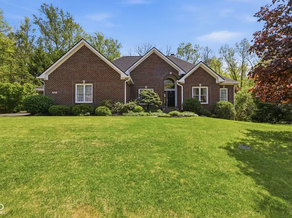 8839 Summer Estate Dr, Indianapolis, IN 46256