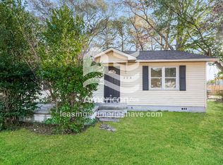 206 Evergreen St, Warner Robins, GA 31093