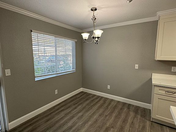 5th image of 2001 Eastwood Dr APT 45