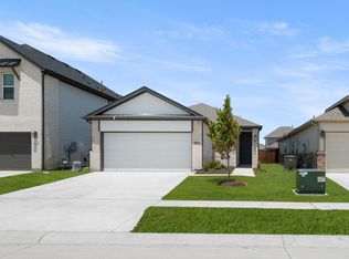 7412 Summer Sunset Dr, Denton, TX 76249